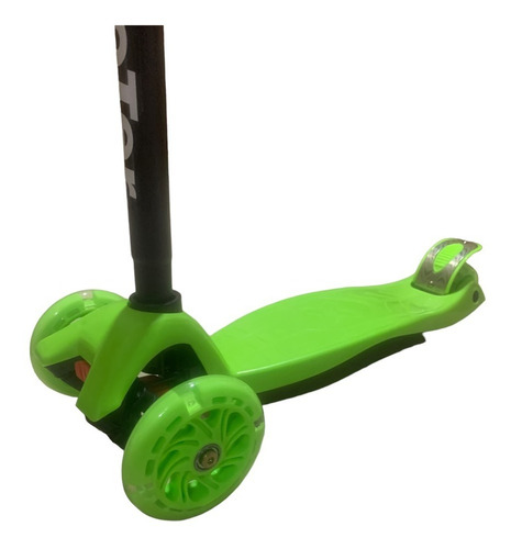 Patineta Unicolor Scooter Luces Llantas  Monopatín  Medellín