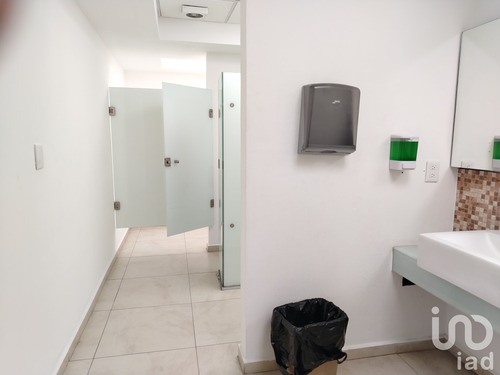 Renta Oficina 1 Ambiente El Dorado 1a Sección
