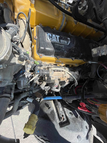 Imagen 10 de 10 de Grua Winche Camion Torton Caterpillar Ct660 2013