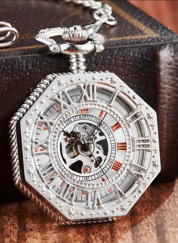 Reloj De Bolsillo Mecánico Silver Esfera De Números Romanos.