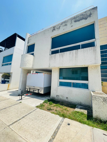 ¡hazla Tuya! Casa Para Remodelar En Fontana Residencial