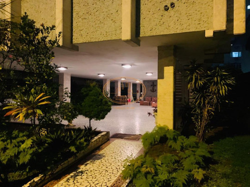 Imagem 8 de 26 de Casa Com 3 Dormitório(s) Localizado(a) No Bairro Ponta Da Praia Em Santos / Santos - 5413