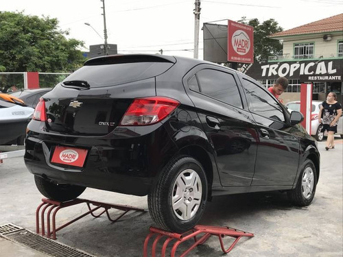 Chevrolet Onix Hatch Lt 1.0 8v