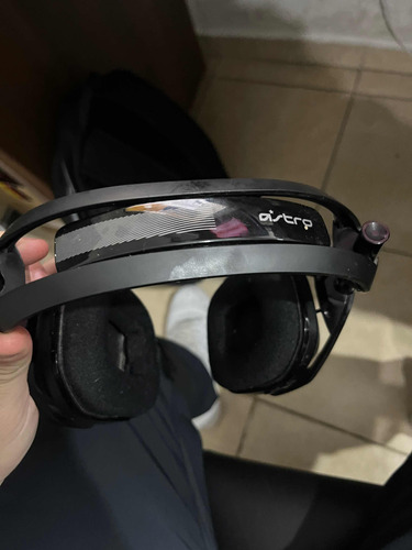 Imagen 5 de 10 de Auriculares Gamer Astro A50 + Base Y Caja