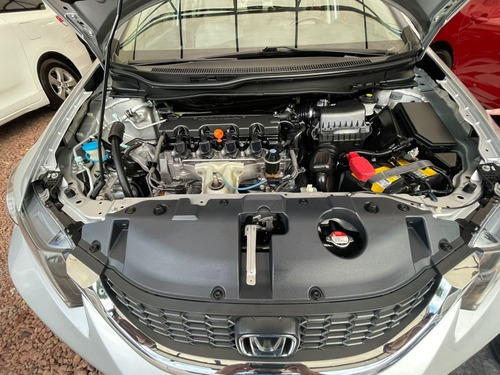 Imagen 14 de 15 de Honda Civic 1.8 Lx Sedan L4 Man. Mt 2014