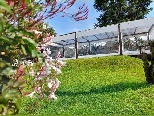 Casa Piscina Climatizada A 34 Grados, Con Cerramiento En Pvc. En Parque Del Plata