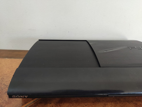 Consola Ps3 Super Slim 500gb + 12 Juego Gta Fifa God Of War (Usado)