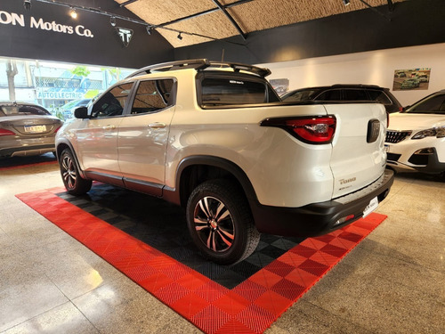Imagen 5 de 16 de Fiat Toro 2.0 Diesel 4x4 Descuenta Iva Hilton Motors Co