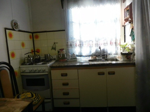 Imagen 3 de 6 de Casa En Venta En La Tablada