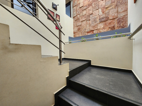 Casa Residencia De 5 Habitaciones Ubicada En Residencial Playas Del Conchal, Riviera Veracruzana, Un Excelente Fraccionamiento Que Te Brinda La Seguridad Y Tranquilidad Que Tu Familia Y TĂș Se Merecen.