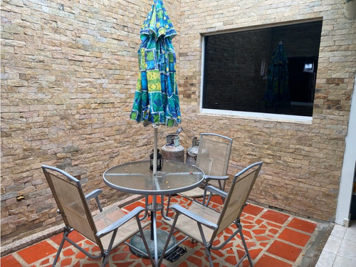 Casa En Venta En Valle De Oro San Diego Cb-8111849
