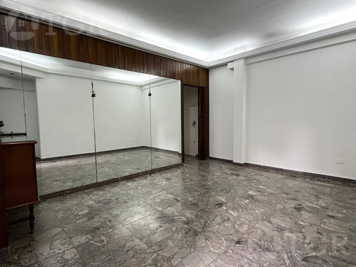 Alquiler Departamento 3 Ambientes Con Patio En Lanus Centro