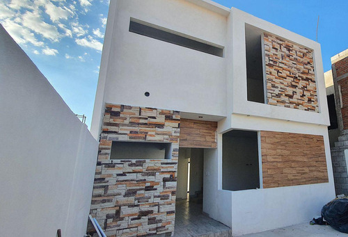 Estrena Casa Por Puerta Del Valle Residencial Al Norte De La Ciudad Limel