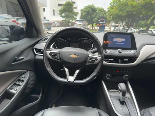 Chevrolet Onix 1.0T Premier Hatch At