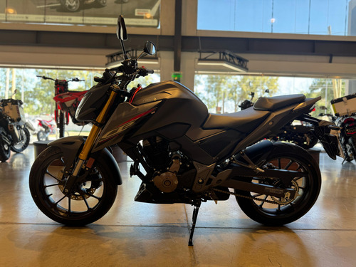 Honda Cb 300 F Twister Igual A 0km Créditos Sanzarimotors