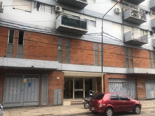 Imagen 2 de 11 de Departamento En Venta En Ramos Mejia