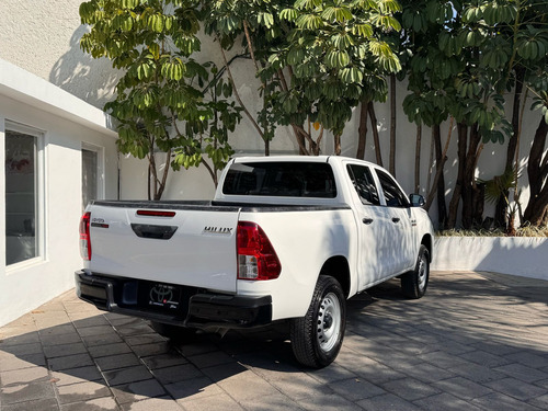 Toyota Hilux 2024