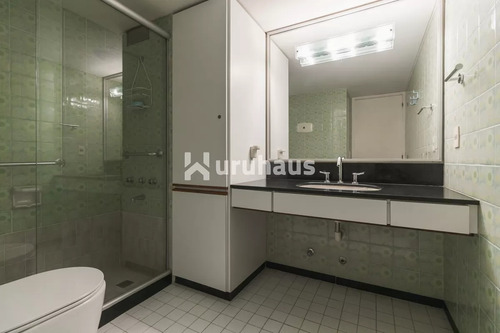Alquiler Apartamento Tres Dormitorios Punta Del Este Edificio Tiburon I