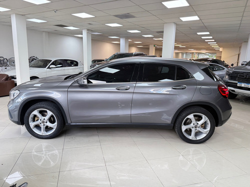 Mercedes-Benz Clase GLA 1.6 Gla200 Urban 156cv