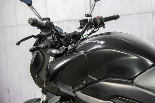 Bajaj Dominar 250 2022