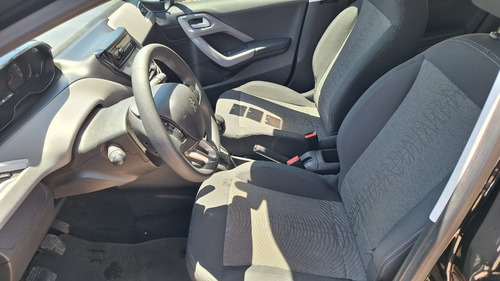 Peugeot 208 1.6 Active