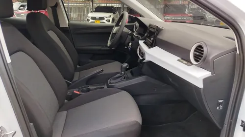 Seat Arona REFERENCE