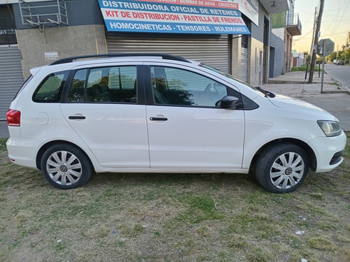 Volkswagen Suran 1.6 Comfortline 101cv Ab