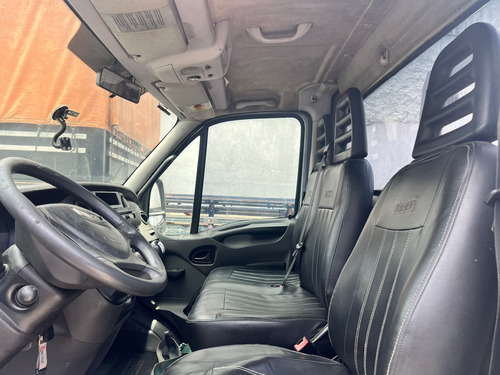 Iveco Daily 35s14 Plataforma Guincho 2015 / Ducato/ Sprinter