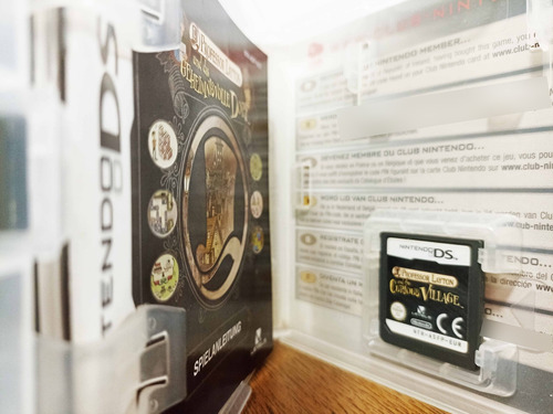 Professor Layton And The Curious Village Nintendo Ds Europeu (Usado)