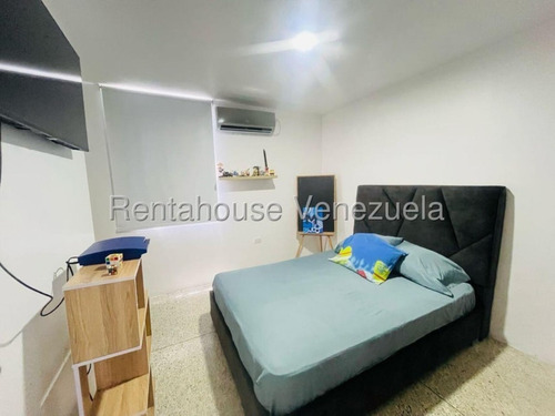Valeria Chong Apartamento Venta Barquisimeto Lara Zona Centro Este Oportunidad Residencial Economico Código Inmobiliaria Rent-a-house 25-18558