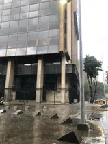 Comprar Alquiler De Local A Pie De Calle Navarro, Diagonal Al  Boulevard De Sabana Grande. Diagonal Al Gran Café.     604 M2  Ma06