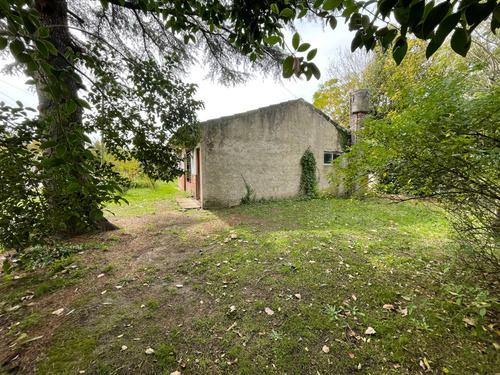 Lote En Venta Con Casa A Demoler; Excelente Ubicacion