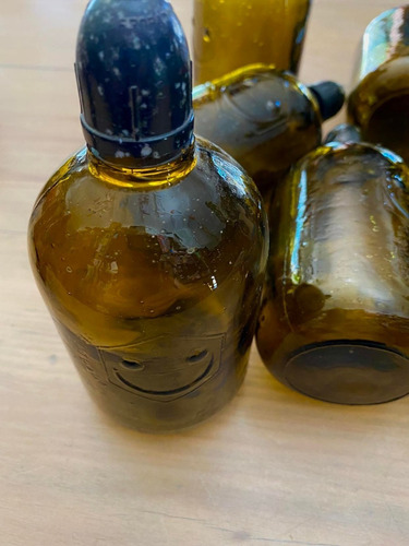 Botella Vidrio Antiguas Tipo Boya Diaz . Alta 14 Cm.