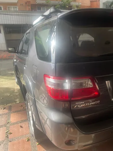 Toyota Fortuner 2.7l 4x4