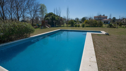 Venta Casa En Fincas De San Vicente