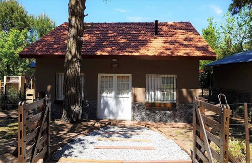 Cabañas En Alquiler Y En Venta En Mar Azul. 2/6/10 Personas.