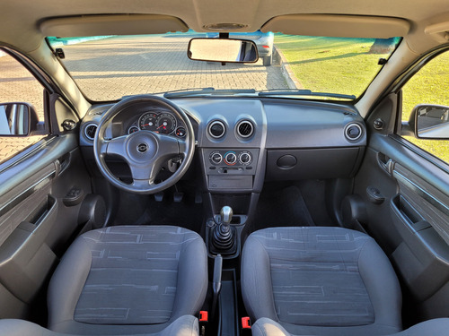 Chevrolet Prisma Maxx 1.4 (Flex)