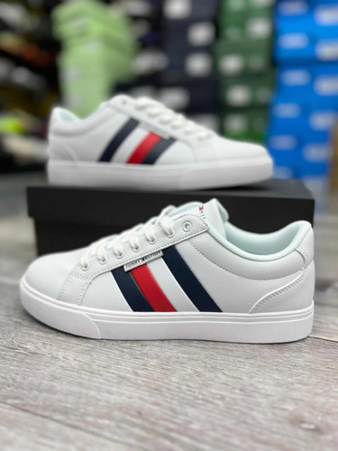 Zapatos Tommy