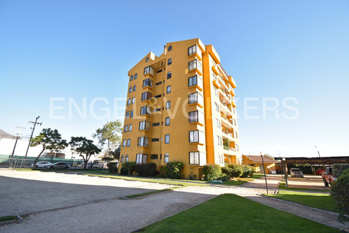 Venta, Departamento En Sector Paseo Balmaceda