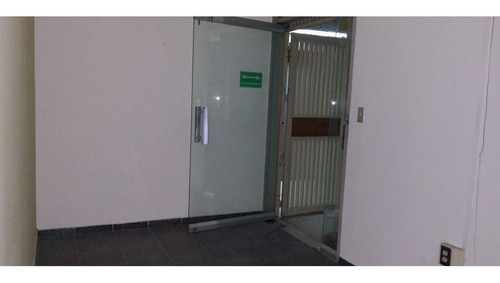 Imagen 4 de 13 de Alquilo Oficina En La Torre Phelps