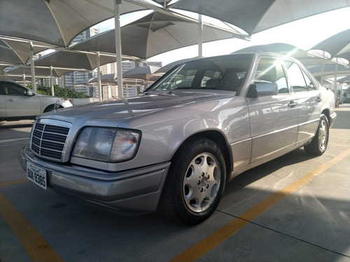 Mercedes-benz E220 W124