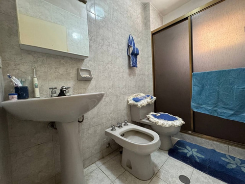 Venta De Apartamento En Las Acacias, Avenida Victoria