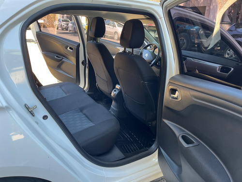 Citroën C-Elysee 1.6 Feel Hdi 92