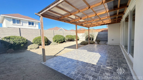 Vendo Casa De 1 Piso En Serena Golf