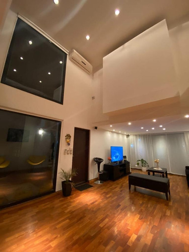 Casa Categoría Inmejorable Ubicación Chascomus Oportunidad