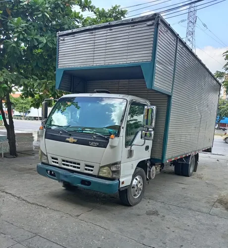 Chevrolet NPR 4.6 729 Plus