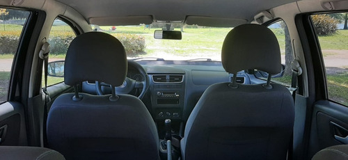 Volkswagen Suran Comfortline 1.6 Nafta Modelo 2011