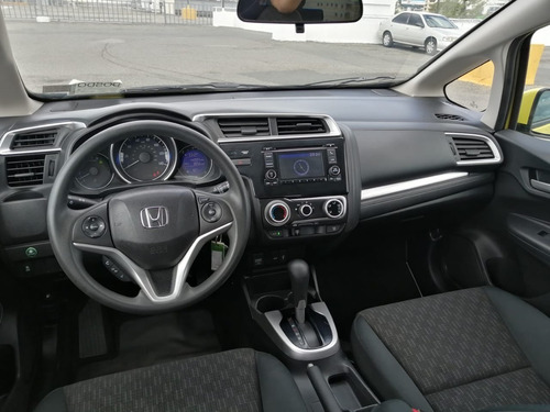 Imagen 7 de 8 de Honda Fit Lx 2015