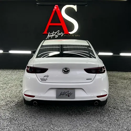 Mazda 3 2.0 Prime