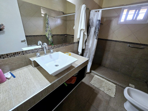 Venta: Casa - 2 Dormitorios 2 Baños - Patio Pileta - Ideal Fin De Semana - Villa Carlos Paz